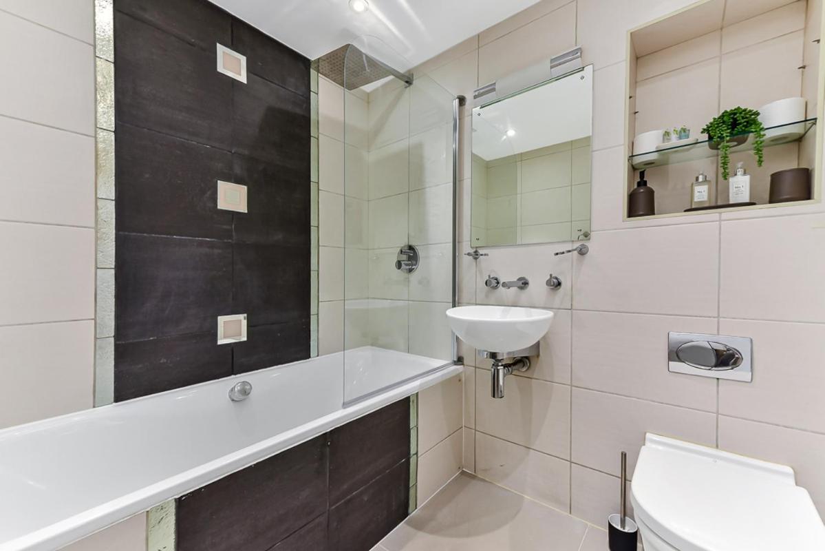 Spacious Cosy 2 Bed Flat, Central London Exterior foto